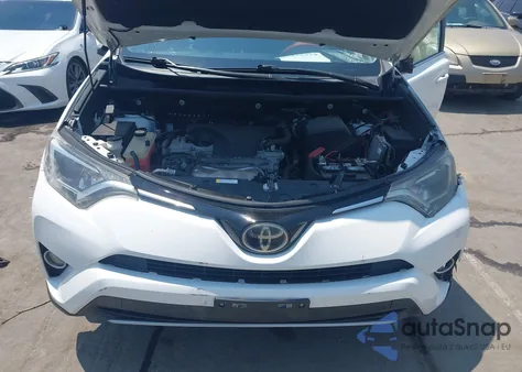2018 Toyota Rav4 Xle из США, поврежденный, VIN 2T3WFREV1JW459553
